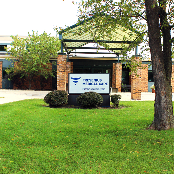 Front entrance and sign for the Fresenius Kidney Care center building in Woodridge, IL, a Tri-North Builders project.