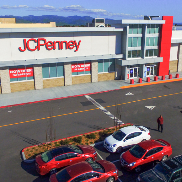 A drone view from above of the exterior of a JCPenney location, built by Tri-North.